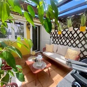  Apartment With Mezzanine Rua Da Moeda